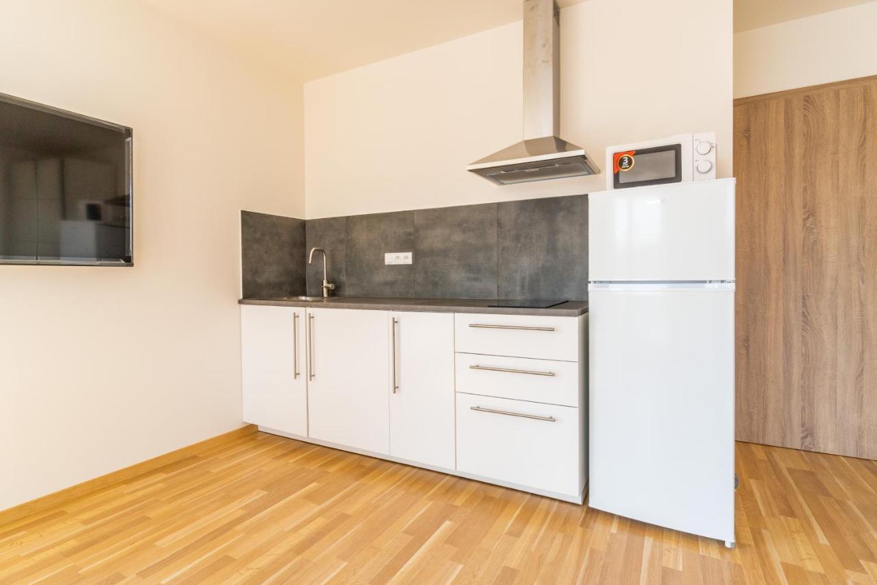 Penthouse # 81 With Panoramic City View In Elite Rezidence With Free Parking Prag Dış mekan fotoğraf